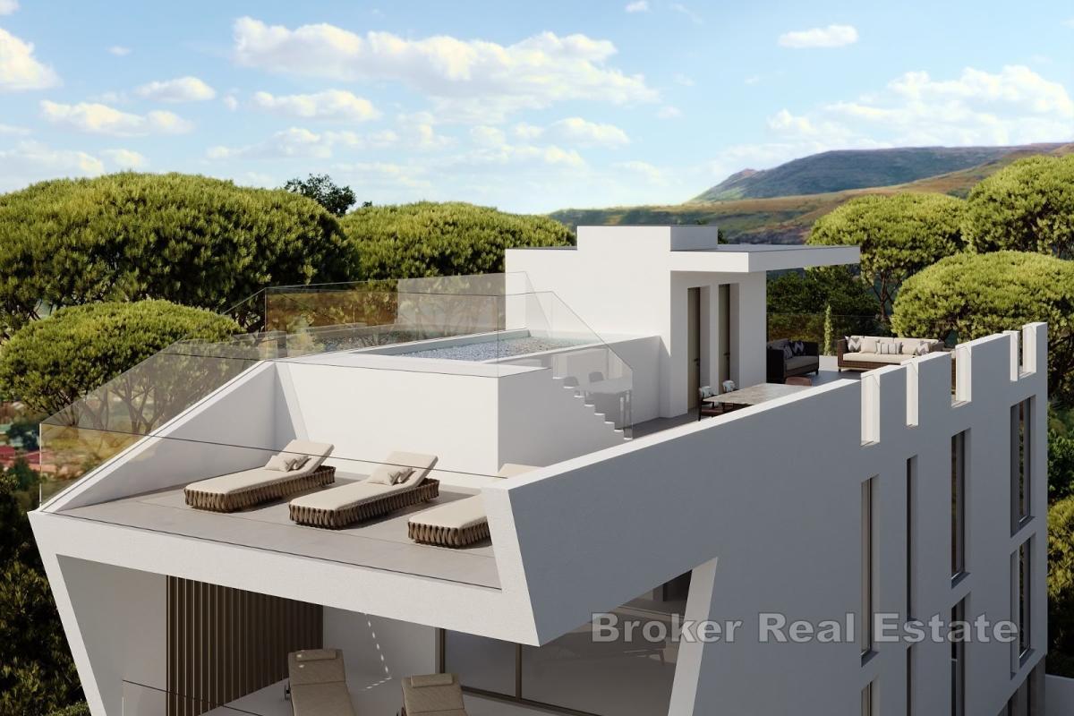Luxuriöses Penthouse mit Meerblick und privater Dachterrasse