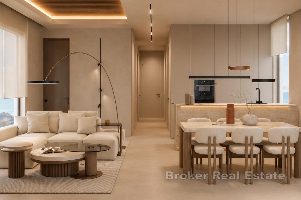 Luxuriöses Penthouse mit Meerblick und privater Dachterrasse