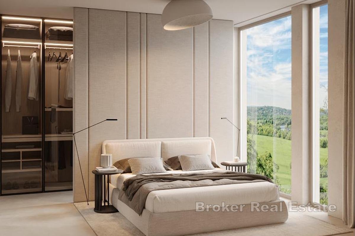 Luxuriöses Penthouse mit Meerblick und privater Dachterrasse