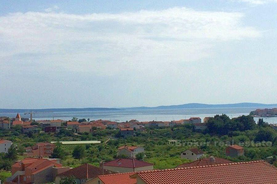 Land plot with a beautiful view, for sale