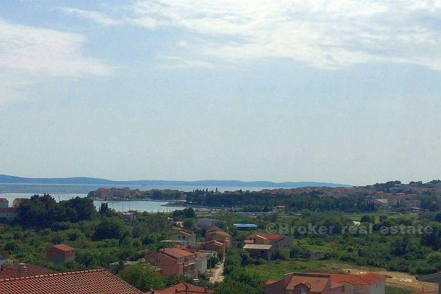 Land plot with a beautiful view, for sale