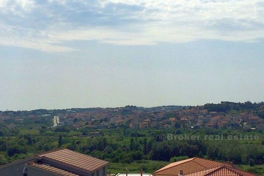 Land plot with a beautiful view, for sale