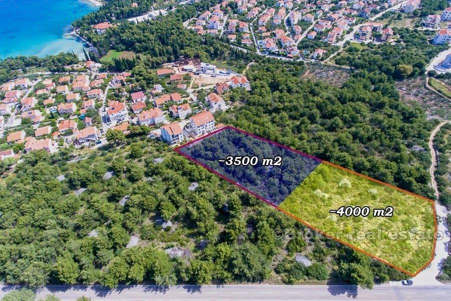Terrain attrayant pour la construction de villas, à vendre