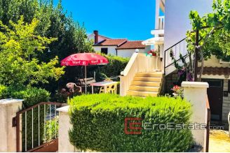 14 2022 76 Rogoznica house sea view for sale