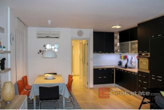 10 2018 107 Split apartment for sale1
