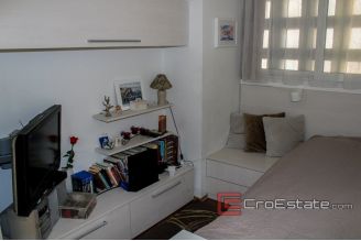 10 2018 107 Split apartment for sale1