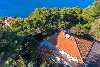 001 2022 159 island ciovo house sea view for sale