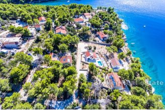 20 2013 64 Brac house sea view for sale