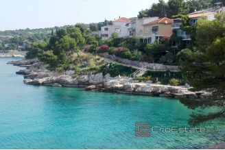 012 2021 188 primosten apartment by the sea for sale
