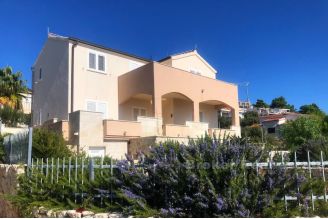 018 2022 192 sevid house first row by the sea for sale