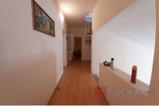 14 2016 342 Ciovo house sea view for sale