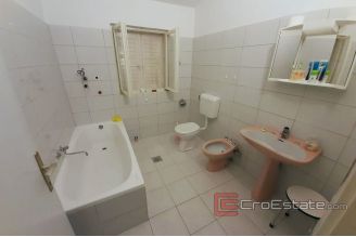 14 2016 342 Ciovo house sea view for sale