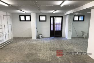 08 2016 341 Split business for rent