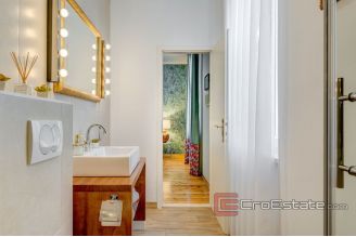 008 2015 141 split three bedrooms apartments for sale