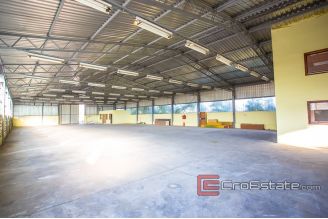 07 2019 97 Zadar hall for sale