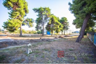 07 2019 97 Zadar hall for sale
