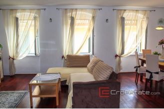 11 2024 67 Split apartment 3rooms for rent