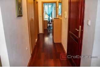 11 2024 67 Split apartment 3rooms for rent