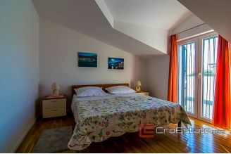 20 2019 69 Rogoznica area house swimming pool for sale