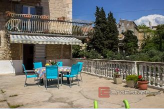 01 2018 119 Split apartment for sale