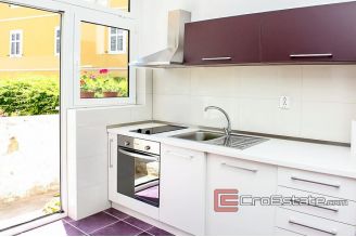 15 2018 119 Split apartment for sale