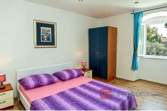 15 2018 119 Split apartment for sale