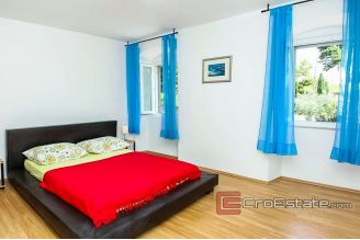 15 2018 119 Split apartment for sale