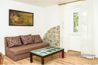 15 2018 119 Split apartment for sale