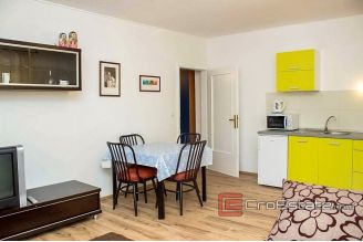 15 2018 119 Split apartment for sale