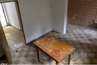 07 4882 30 Korcula house for sale