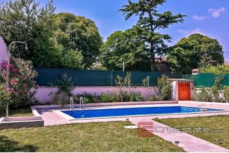 19 4883 30 Istra house swimming pool for sale