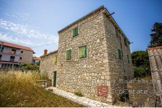 12 2019 62 Brac stone house seafront for sale