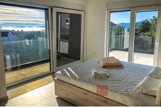 014 2022 196 Sibenik villa sea view for sale