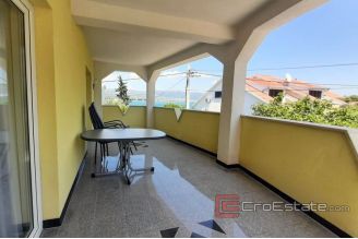 017 2016 350 island ciovo apartment house for sale