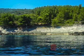 03 2013 70 Korcula building land seafront for sale