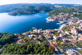 04 2016 377 Brac building plot sea view for sale