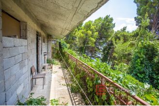 09 2019 77 Omis area house sea view for sale