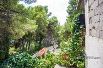 09 2019 77 Omis area house sea view for sale