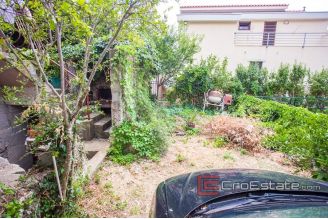 09 2019 77 Omis area house sea view for sale