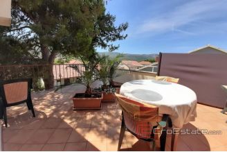 017 2016 353 island hvar detached house for_ sale