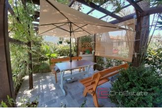 017 2016 353 island hvar detached house for_ sale