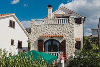 20 2021 218 Sibenik house seafront for sale