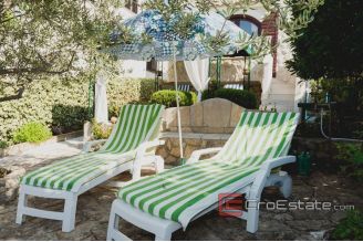 20 2021 218 Sibenik house seafront for sale