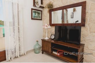 20 2021 218 Sibenik house seafront for sale