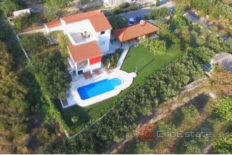 020 2022 213 kastela seaview villa with pool for sale