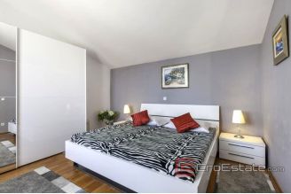 020 2022 213 kastela seaview villa with pool for sale