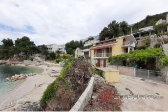 015 2016 400 near makarska semi detached house seafront for sale