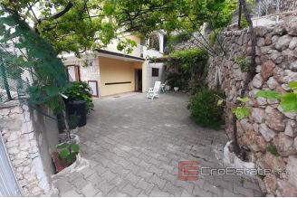 015 2016 400 near makarska semi detached house seafront for sale