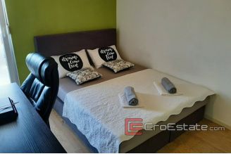 09 2013 87 Split apartment for sale