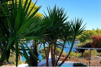016 2021 227 island brac apartment house for sale